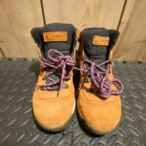 Columbia Brown and Purple Boots